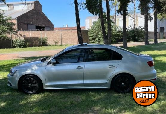 Autos - Volkswagen Vento 2011 Diesel 180000Km - En Venta