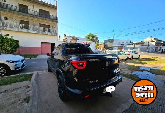 Camionetas - Fiat Toro 2016 Diesel 90000Km - En Venta