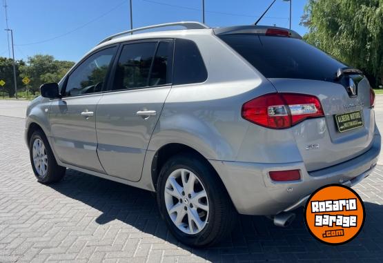 Camionetas - Renault KOLEOS 2.5 DINAMIQUE 4X4 2011 Nafta 155000Km - En Venta