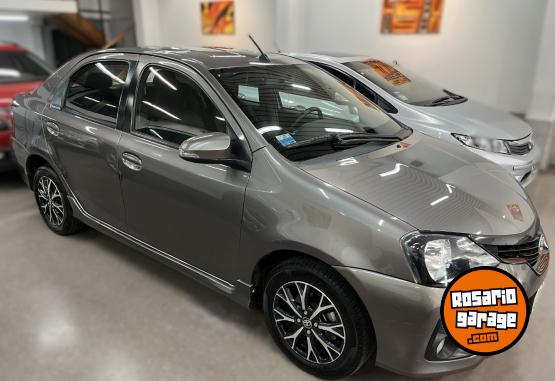 Autos - Toyota Etios 1.5 XLS 6M/T 4P 2018 Nafta 115000Km - En Venta