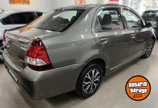 Autos - Toyota Etios 1.5 XLS 6M/T 4P 2018 Nafta 115000Km - En Venta