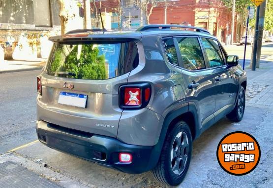 Camionetas - Jeep Renegade sport 2017 Nafta 119600Km - En Venta