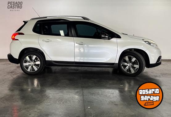 Autos - Peugeot 2008 Feline 1.6 2018 Nafta 56700Km - En Venta