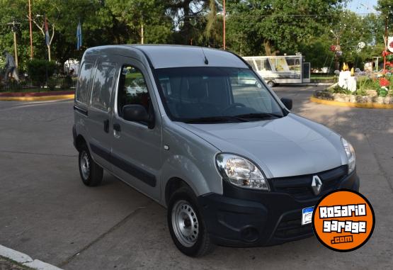 Utilitarios - Renault KANGOO 2018 Nafta 109000Km - En Venta