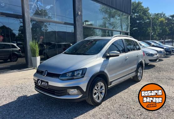 Autos - Volkswagen SURAN 1.6 CROSS HIGHLINE 2017 Nafta  - En Venta