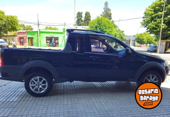 Utilitarios - Fiat STRADA TREKING 1.4 2011 Nafta 90000Km - En Venta