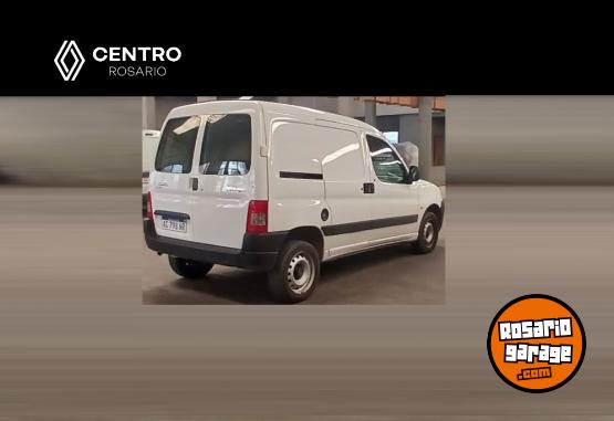 Utilitarios - Citroen BERLINGO FURGON 1.6 2018 Nafta 113829Km - En Venta