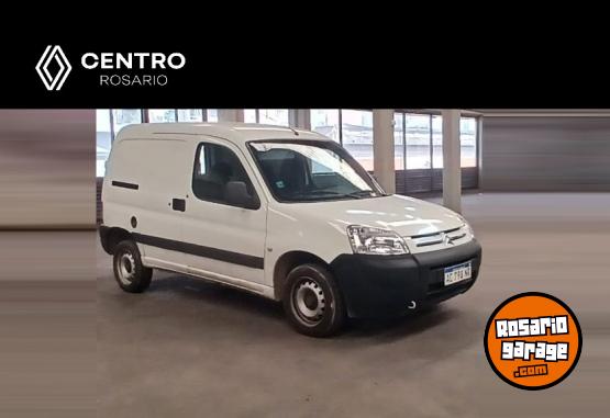 Utilitarios - Citroen BERLINGO FURGON 1.6 2018 Nafta 113829Km - En Venta