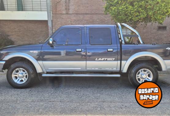 Camionetas - Ford Ranger 2da mano permuto 2004 Diesel  - En Venta