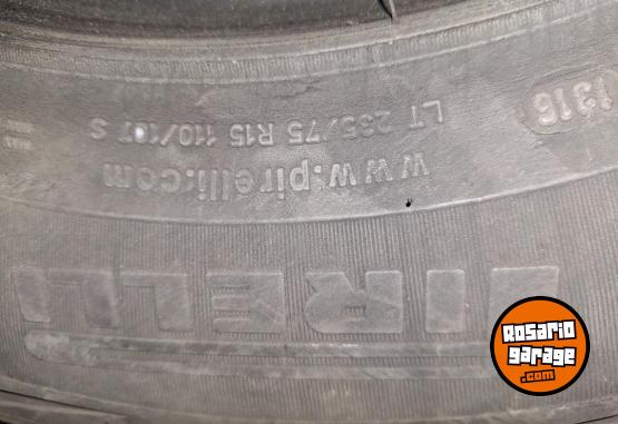 Accesorios para Autos - LIQUIDO!!! - 4 CUBIERTAS PIRELLI SCORPION R15 - OPORTUNIDAD!!! - En Venta