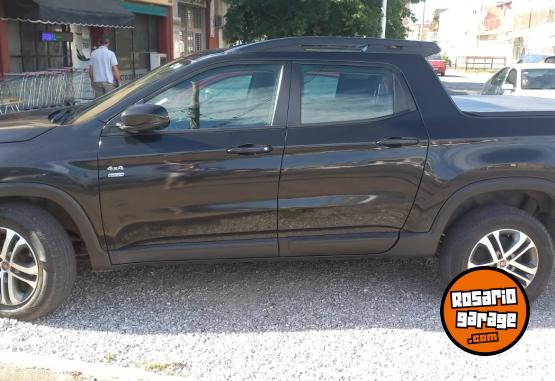 Camionetas - Fiat TORO FREEDOM 4 x 4 2017 Diesel 84000Km - En Venta