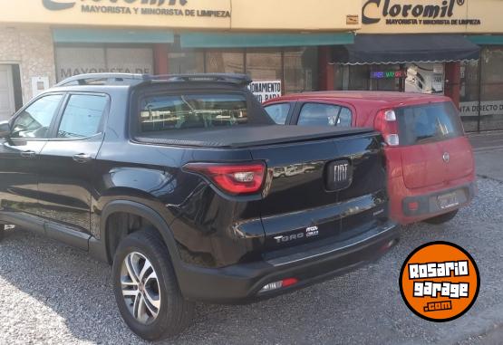 Camionetas - Fiat TORO FREEDOM 4 x 4 2017 Diesel 84000Km - En Venta