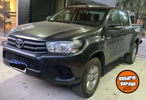 Camionetas - Toyota Hilux 2017 Diesel 200000Km - En Venta