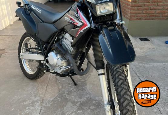 Motos - Honda Tornado 2018 Nafta 3700Km - En Venta