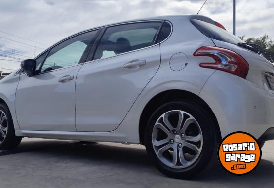 Autos - Peugeot 208 FELINE CUIR 2015 Nafta 102615Km - En Venta