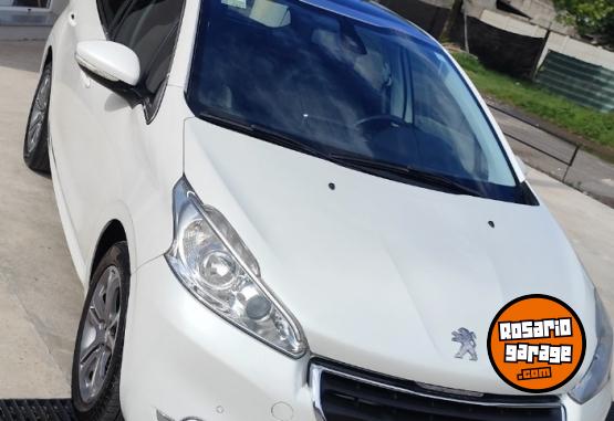 Autos - Peugeot 208 FELINE CUIR 2015 Nafta 102615Km - En Venta