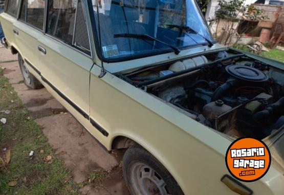 Autos - Fiat Mirafiori CL 1981 Nafta 140000Km - En Venta