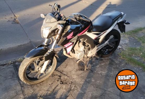 Motos - Honda cb 250 new twister 2018 Nafta 35000Km - En Venta