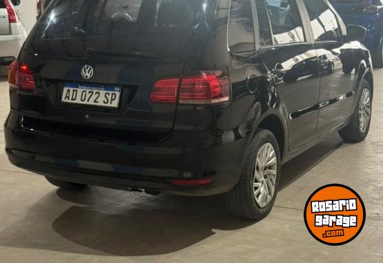 Autos - Volkswagen Suran 2018 GNC 110000Km - En Venta