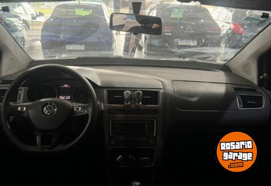 Autos - Volkswagen Suran 2018 GNC 110000Km - En Venta