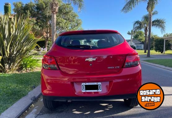 Autos - Chevrolet Onix LTZ 2015 Nafta 120000Km - En Venta