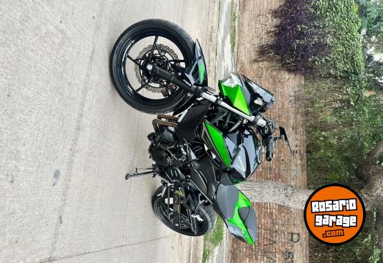 Motos - Kawasaki Z400 PERMUTARA 2022 Nafta 7000Km - En Venta