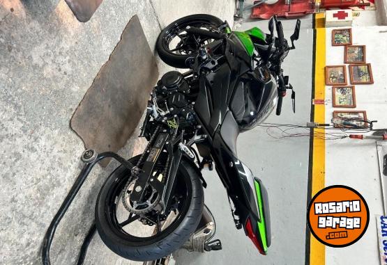 Motos - Kawasaki Z400 PERMUTARA 2022 Nafta 7000Km - En Venta