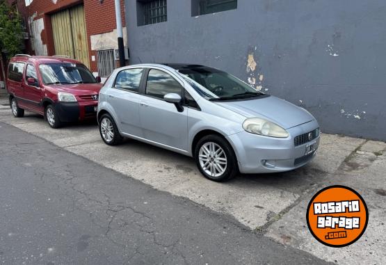 Autos - Fiat Punto essence 2011 Nafta 179000Km - En Venta