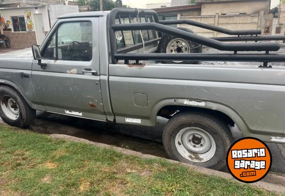 Camionetas - Ford F100 1983 GNC 124563Km - En Venta