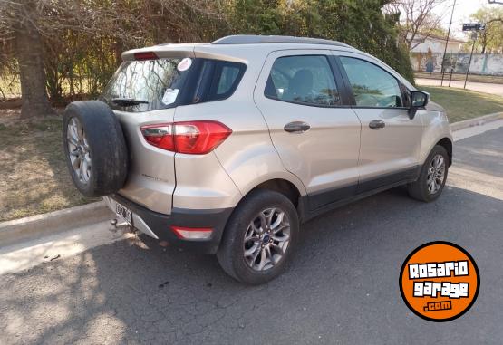 Camionetas - Ford Eco Sport 2015 Nafta 180000Km - En Venta