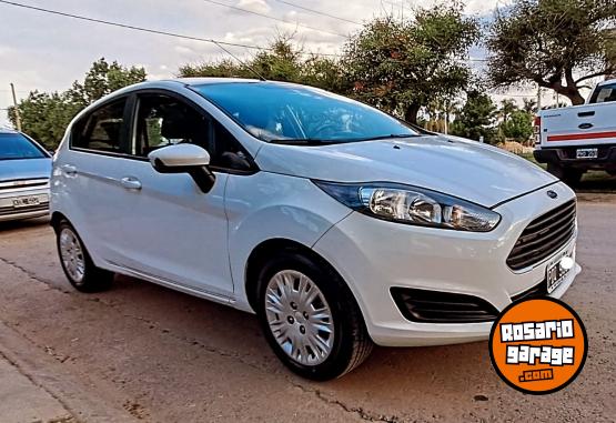 Autos - Ford Fiesta S 2015 Nafta 135000Km - En Venta