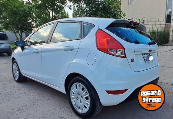 Autos - Ford Fiesta S 2015 Nafta 135000Km - En Venta