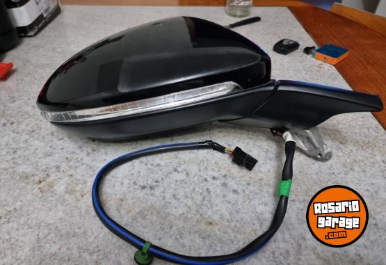 Accesorios para Autos - ESPEJO DERECHO ORIGINAL GOLF MK7 TSI - En Venta