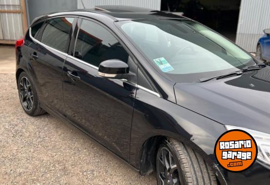 Autos - Ford Focus 2014 Nafta 93000Km - En Venta