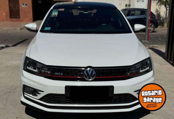 Autos - Volkswagen VENTO GLI 2017 Nafta 73000Km - En Venta