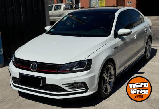 Autos - Volkswagen VENTO GLI 2017 Nafta 73000Km - En Venta