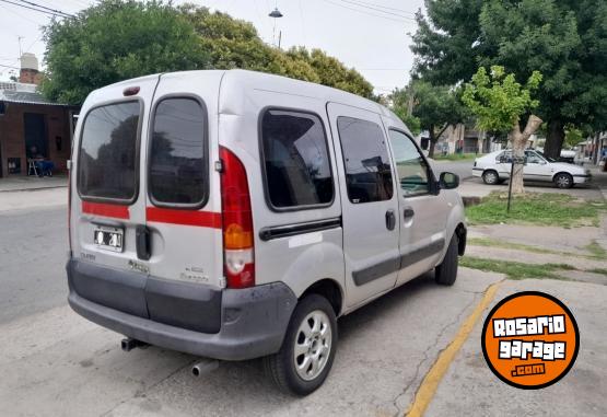 Utilitarios - Renault Kangoo 2011 GNC 111Km - En Venta