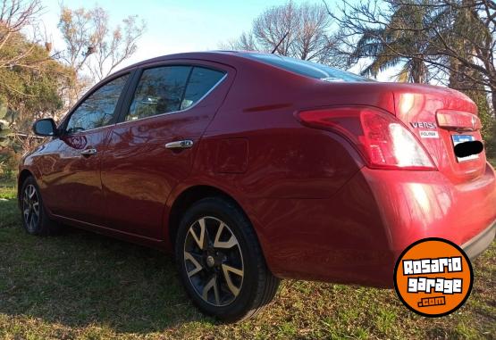 Autos - Nissan Versa 2018 Nafta 111400Km - En Venta