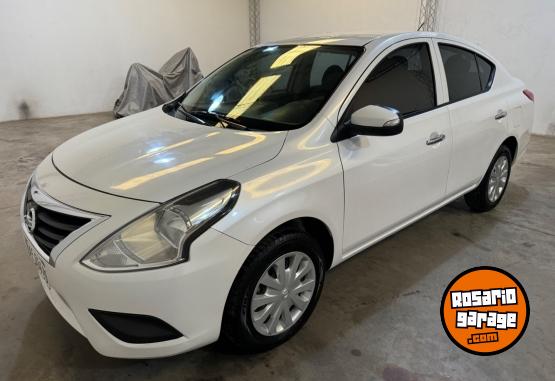 Autos - Nissan VERSA SENSE 1.6 MT 2020 GNC 95000Km - En Venta