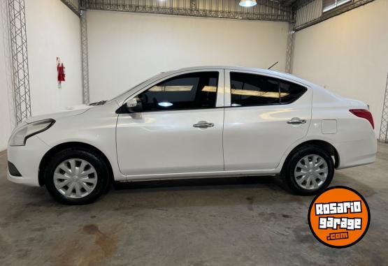 Autos - Nissan VERSA SENSE 1.6 MT 2020 GNC 95000Km - En Venta