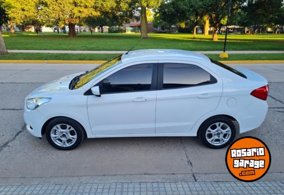 Autos - Ford KA 1.5 SEL 2017 Nafta 107000Km - En Venta