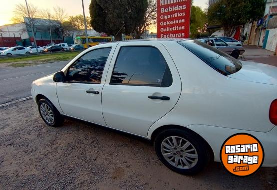 Autos - Fiat SIENA corsa logan classic 2013 GNC 120000Km - En Venta