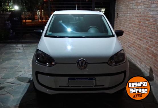 Autos - Volkswagen TAKE UP - 5 PUERTAS 2017 Nafta 75300Km - En Venta