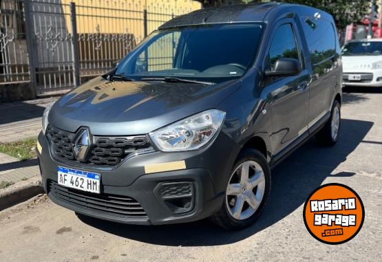 Utilitarios - Renault Kangoo 2021 Diesel 70000Km - En Venta