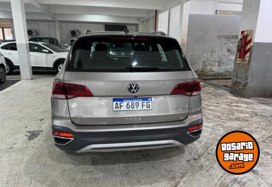 Autos - Volkswagen Taos Hero 2022 Nafta 37700Km - En Venta