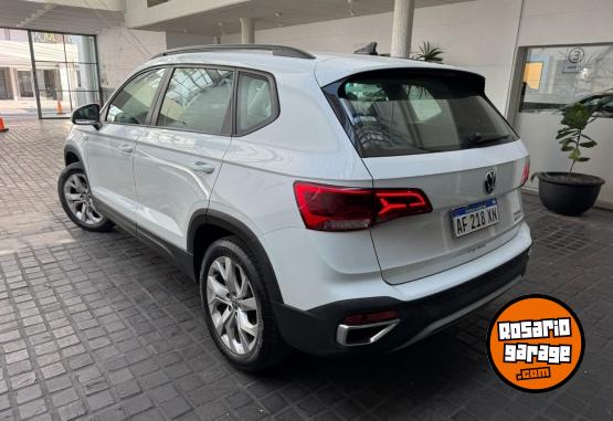 Autos - Volkswagen Taos Comfortline 2022 Nafta 51900Km - En Venta