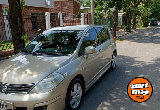 Autos - Nissan Tiida tekna 2013 Nafta 190000Km - En Venta