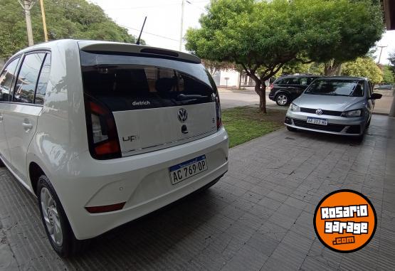 Autos - Volkswagen VW UP 1.0 HIGH 5 P 2018 Nafta 56580Km - En Venta