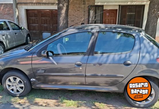 Autos - Peugeot 2009 2009 Nafta 225000Km - En Venta