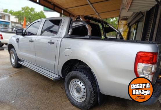 Camionetas - Ford Ranger 2.2 2020 Diesel 145000Km - En Venta